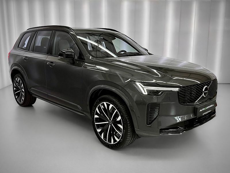 Volvo XC90 B5 AWD PLUS DARK, PANORAMA, H& - fotka 3 z 33