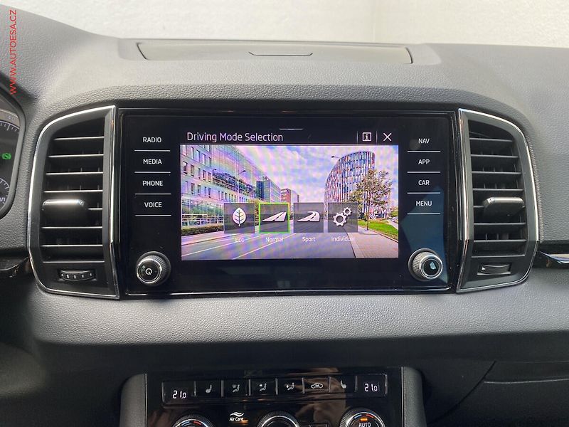 Škoda Karoq (2022) 1.5 TSi, Business, DSG - fotka 20 z 20