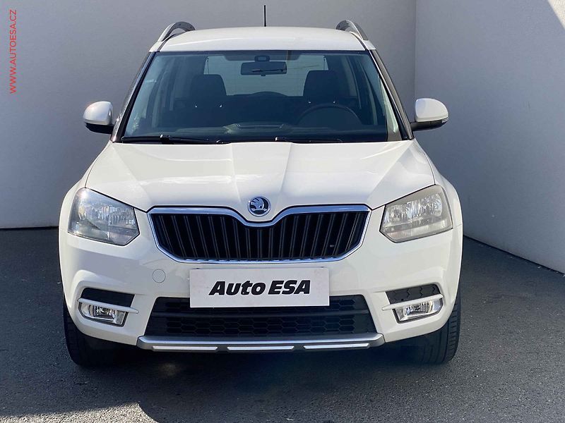 Škoda Yeti (2014) 1.2 TSi, Ambition, DSG, TZ - fotka 2 z 17