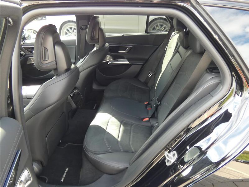 Mercedes-Benz Třídy E 2,0 300de 4M,1Maj, ČR, DPH - fotka 15 z 50