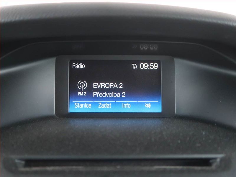 Ford Focus (2017) 1.5 TDCi, Tempomat - fotka 13 z 18