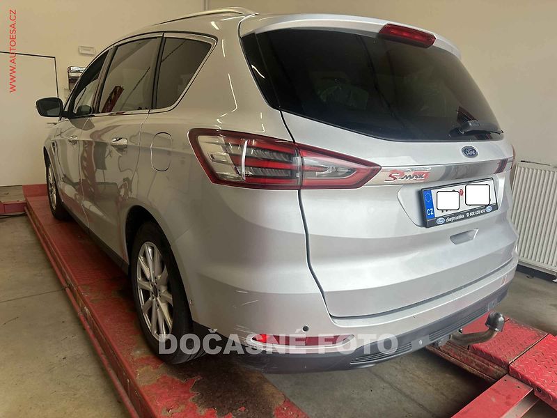 Ford S-MAX (2017) 1.5ECOBOOST, 1.maj, navi - fotka 2 z 3
