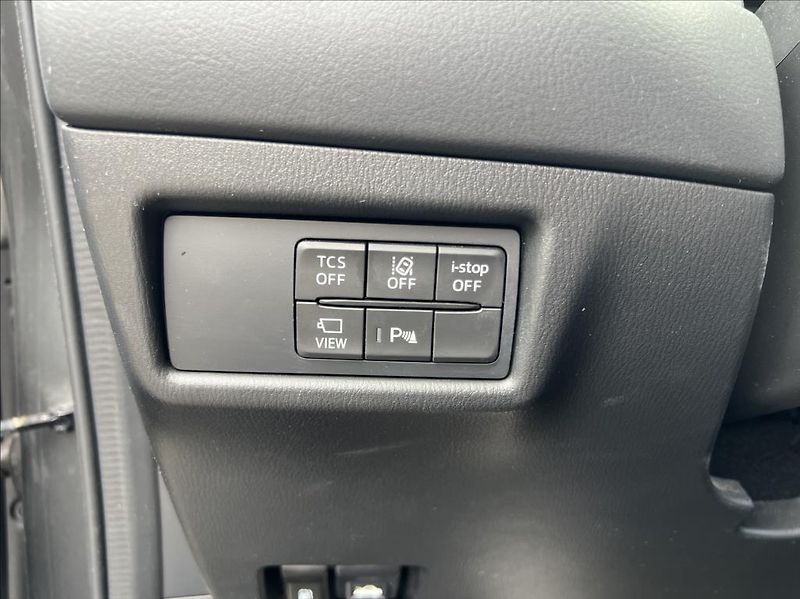 Mazda CX-5 2,2 - fotka 25 z 31