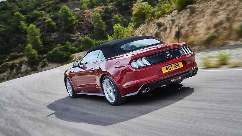 Ford Mustang 5.0 V8 GT Fastback.