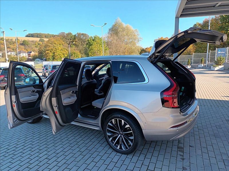 Volvo XC90 2,0 B5,BRIGHT PLUS,ČR,POLESTAR - fotka 10 z 37