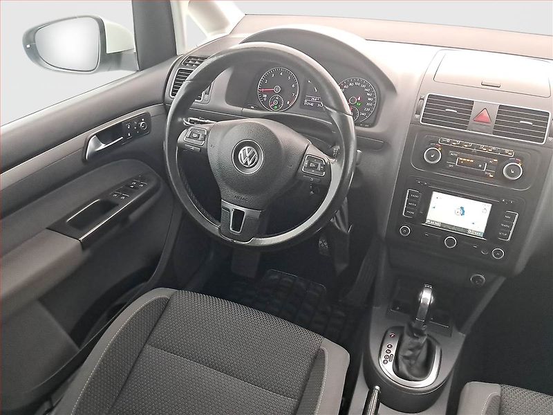 Volkswagen Touran (2011) 1.4 TSI CNG, Automat, Tempomat - fotka 7 z 19