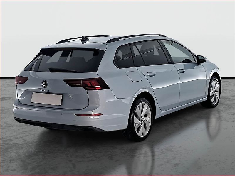 Volkswagen Golf (2025) Life 1.5 TSI - fotka 5 z 18