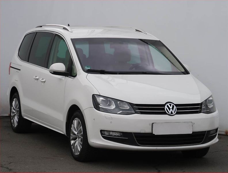 Volkswagen Sharan (2012) Highline 2.0 TDI BMT, Automat - fotografie inzerátu