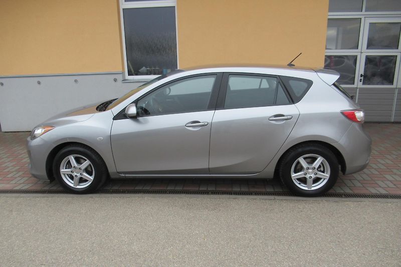 Mazda 3 1.6 CD AUT. KLIMA SADA ALU KOL - fotka 6 z 20
