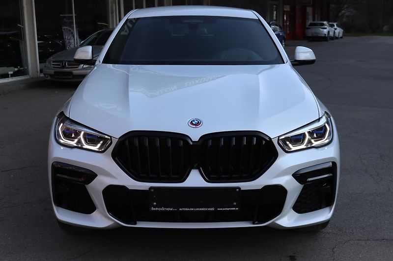 BMW X6 XDRIVE 40i G06 M-PAKET 245kW - fotka 2 z 50