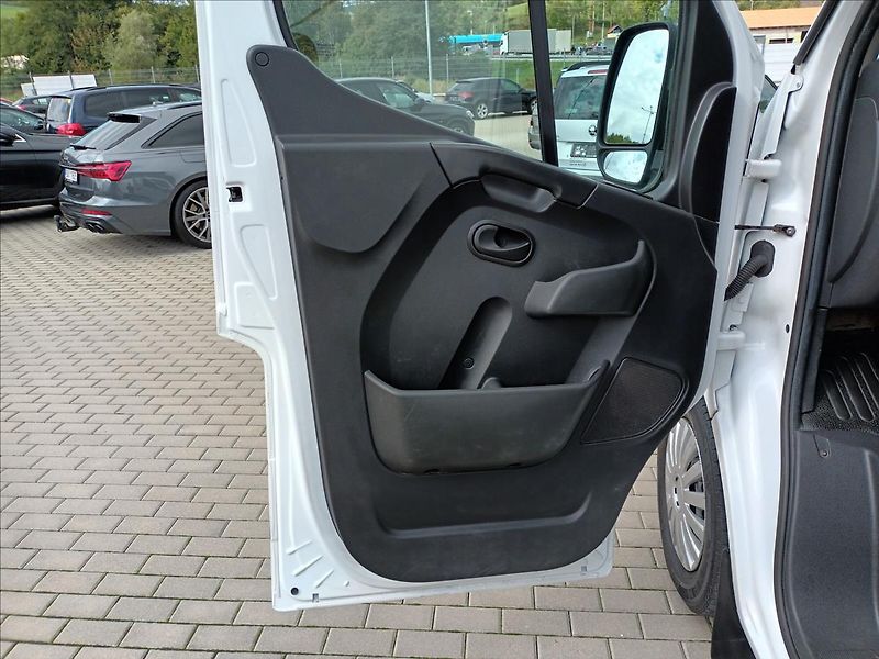 Opel Movano 2,3 CDTi,132kW,L3H2,ČR,1MAJ, - fotka 16 z 44