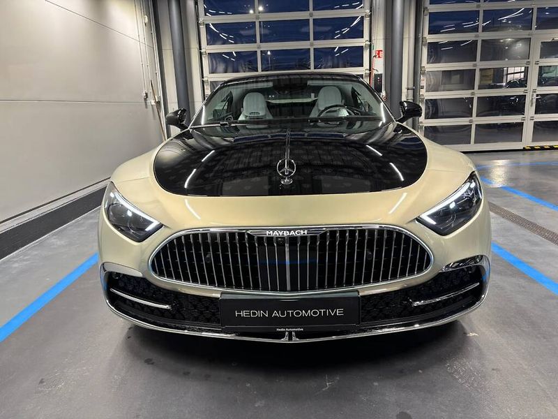 Mercedes-Benz SL (2026) Maybach 680 Monogram Series - fotka 2 z 10