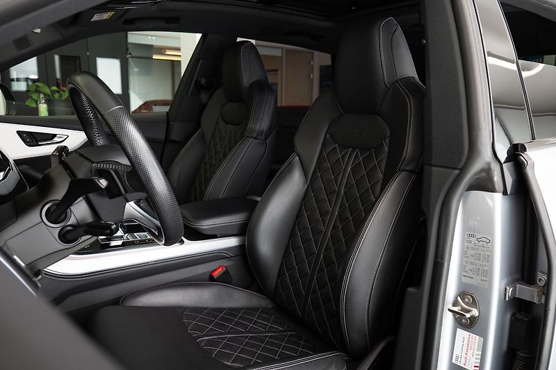 Audi SQ8 4.0 TDI/Bang&Olufsen/360/Pano - fotka 7 z 27