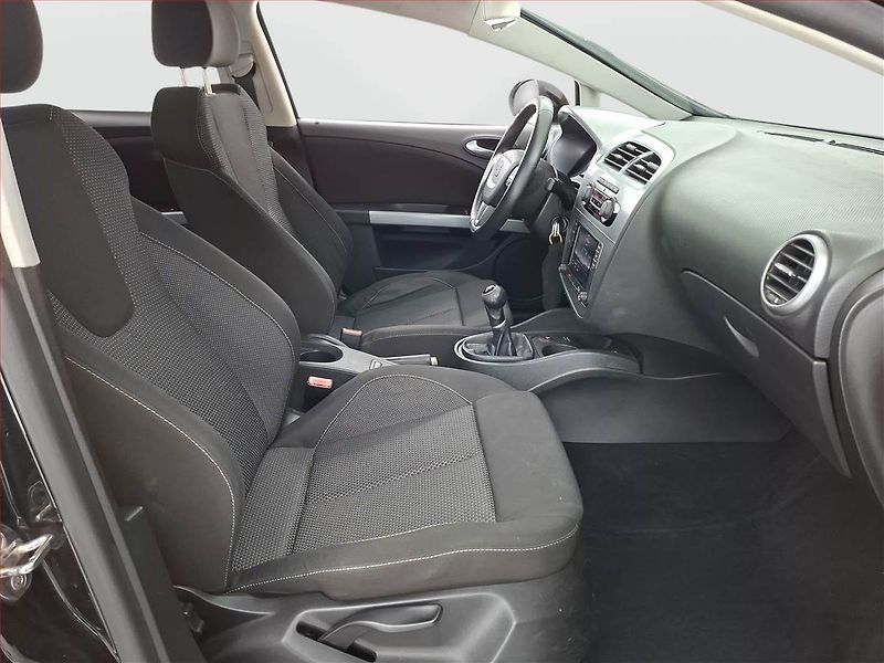 Seat Leon (2010) Comfort 1.8 TSI, jezdí výborně - fotka 9 z 18
