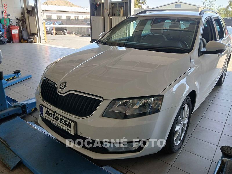 Škoda Octavia (2014) 1.4tsi - fotka 1 z 3