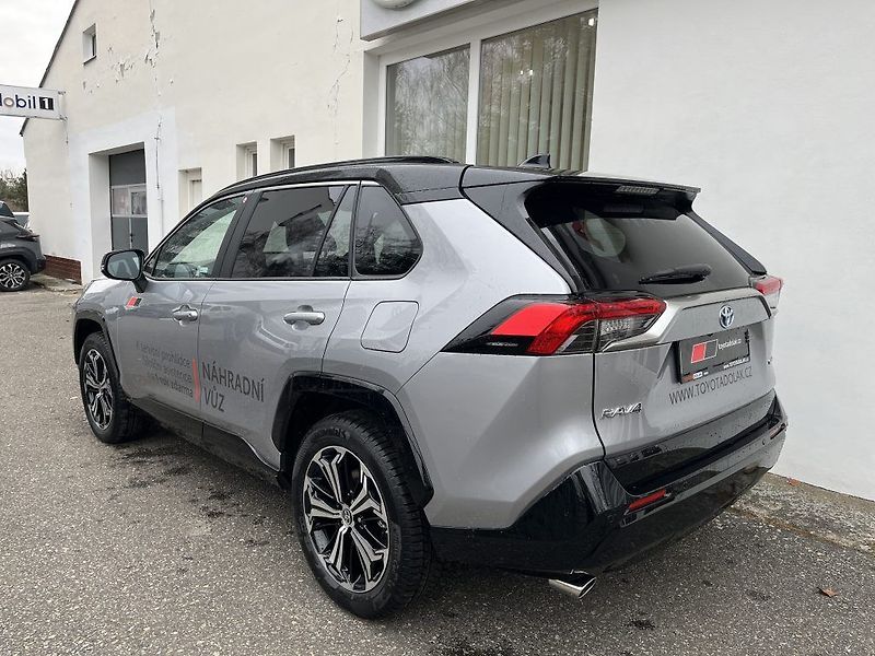 Toyota RAV4 2.5 PHEV Selection - fotka 5 z 33