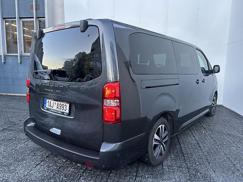 Peugeot Traveller (2025) ALLURE Long 2.0 BHDi 180k EAT8 - fotka 3 z 5
