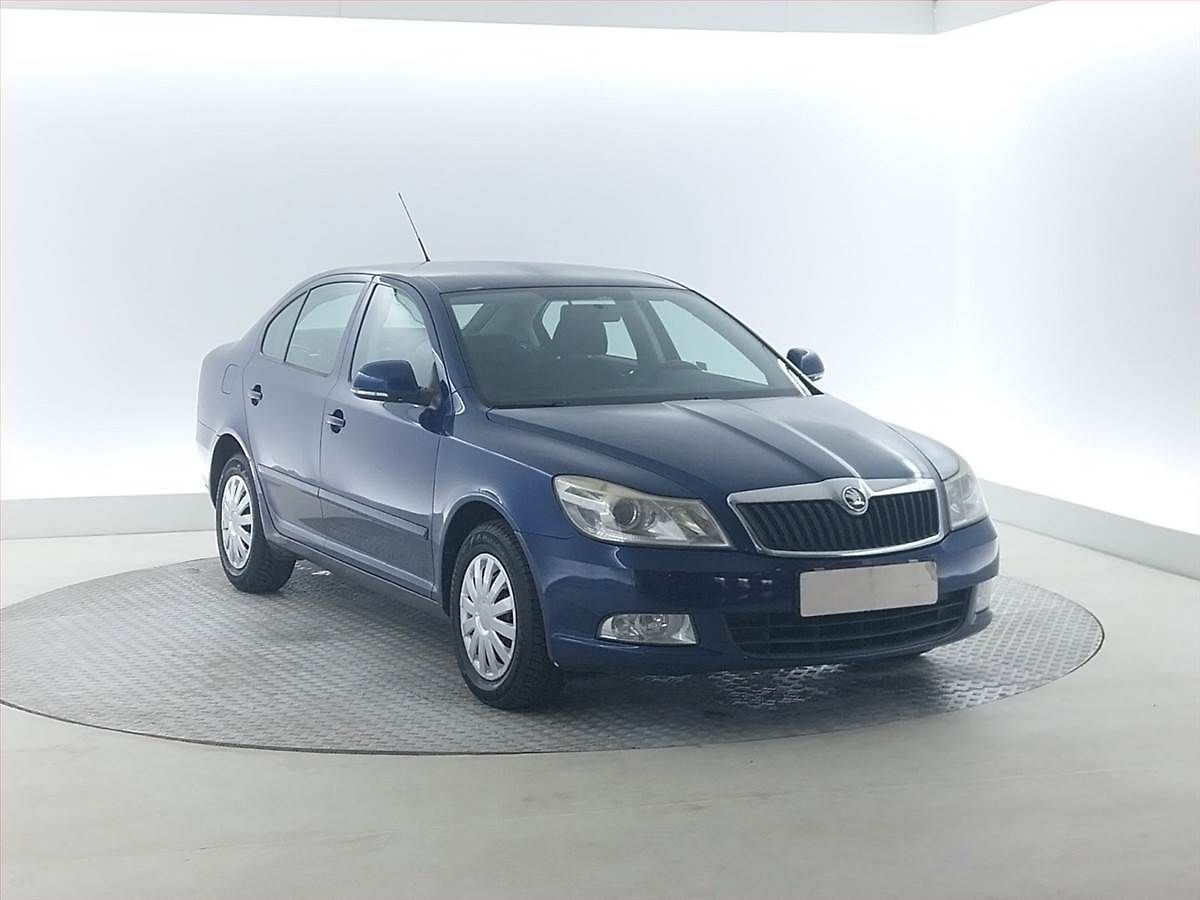Škoda Octavia 2.0 TDI, po STK, rezervace
