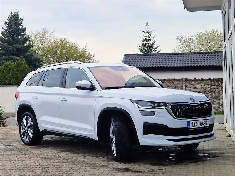 Škoda Kodiaq 2,0 TDI DSG L&K 4x4 TOP Stav - fotka 7 z 32