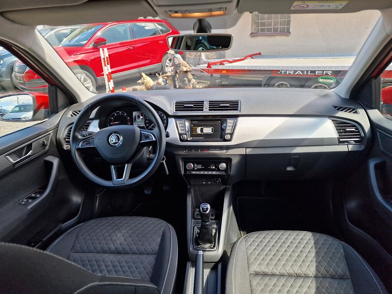 Škoda Fabia 1,0TSI DRIVE VÝHŘEV TAŽNÉ  - fotka 12 z 22
