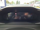Peugeot 2008 ALLURE 1,2 PT 100k M6 - náhled 17