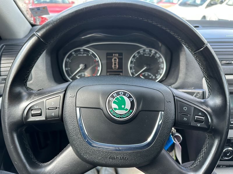 Škoda Octavia (2010) 1.4Tsi 90kw - fotka 15 z 28