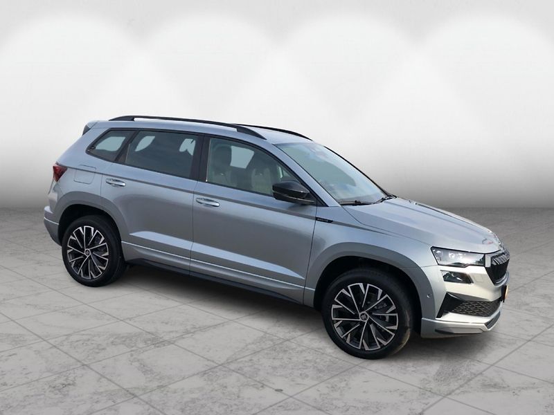 Škoda Karoq 1,5 TSI - fotka 6 z 30