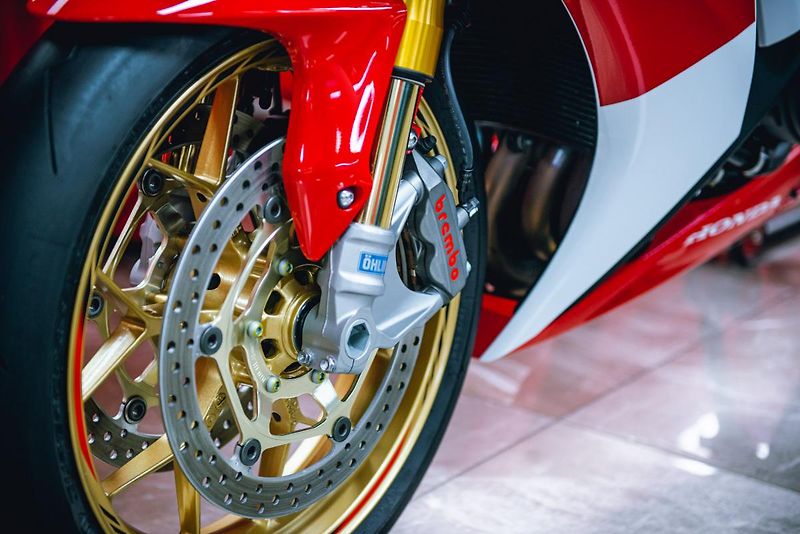 Honda CBR 1000 RR SP 1 MAJITEL  - fotka 31 z 40