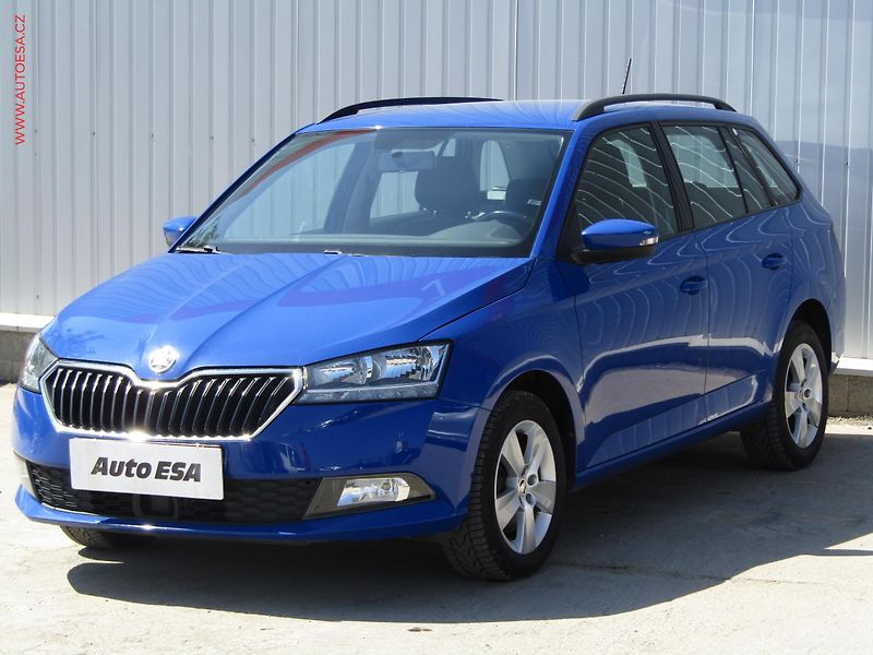 Škoda Fabia (2018) 1.0TSi, ČR, Ambition - fotka 3 z 17
