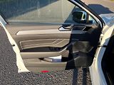 Volkswagen Passat (2021) 2.0 TDI 147kW 4x4 R-LINE - náhled 17