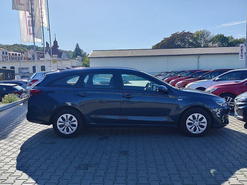 Hyundai i30 1.0 T-GDI/88kW Start Plus - fotka 4 z 28