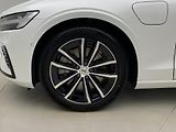 Volvo V60 (2026) T6 AWD Plug-in DARK PLUS - náhled 16
