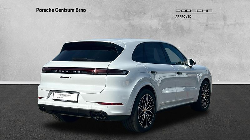 Porsche Cayenne S E-Hybrid - fotka 6 z 30
