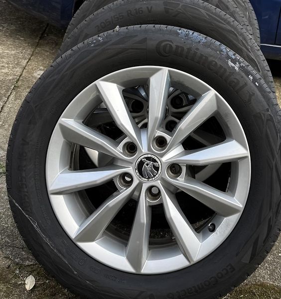 Škoda Octavia (2016) Výborný stav. Po servise.  - fotka 7 z 8