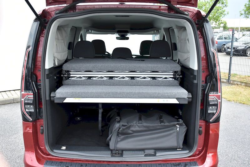 Volkswagen Caddy (2022) California 2.0 TDI 90kW DSG - fotka 8 z 26