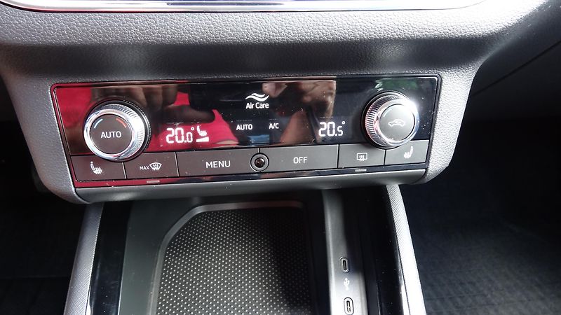 Škoda Scala 1.5TSi taž.zař. Style+sada kol - fotka 19 z 33