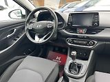 Hyundai i30 1.6d 4/2022 NEHAV-NAVI-DPH-ČR! - náhled 27