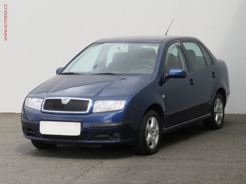 Škoda Fabia (2005) 1.4MPI, ČR, zmk.řazení - fotka 3 z 3
