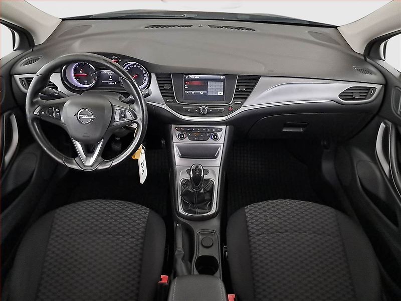 Opel Astra (2016) 1.6 CDTI, Tempomat - fotka 8 z 17