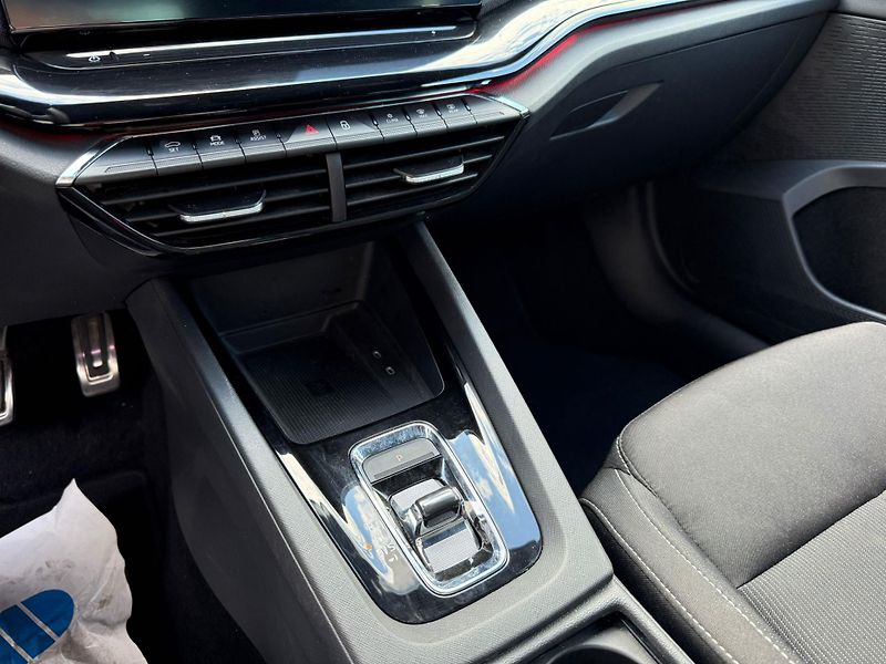 Škoda Octavia Sportline 2.0 TDI 110kW DSG Co - fotka 21 z 26