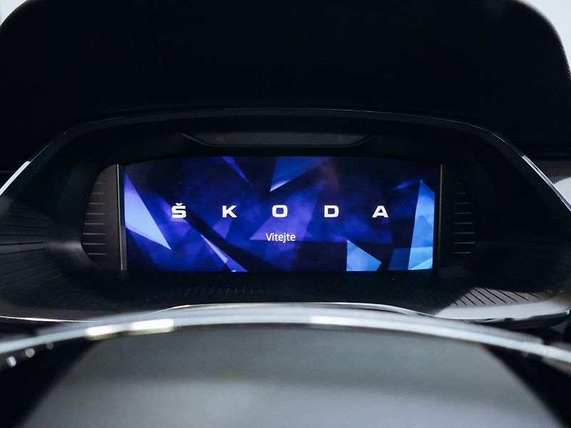 Škoda Octavia 2.0 TDI 110kW DSG Ambition - fotka 18 z 29