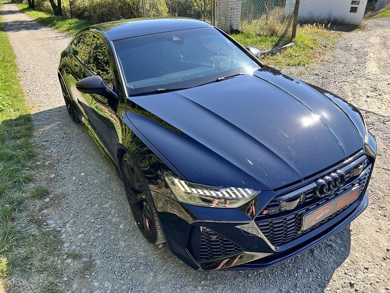 Audi RS 7 (2020) SPORTBACK 4.0 TFSI V8, 441kW - fotka 8 z 28