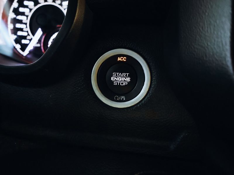 Dodge RAM 1500 5.7 REBEL 295 kW - fotka 14 z 34