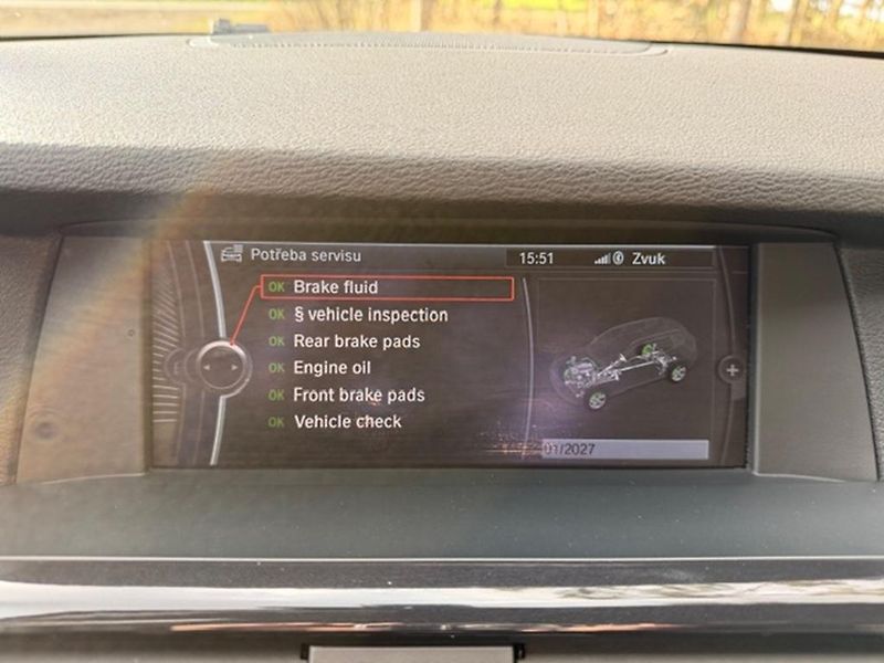 BMW X3 xDrive 20D M-Paket - fotka 30 z 37