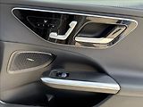 Mercedes-Benz Třídy C 2,0 220d 147 KW AMG 4 MATIC CZ - náhled 24