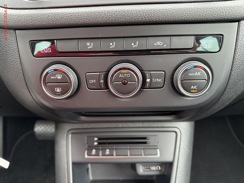 Volkswagen Tiguan (2015) 2.0 TDi 4x4, ČR, Sport&Style - fotka 14 z 16