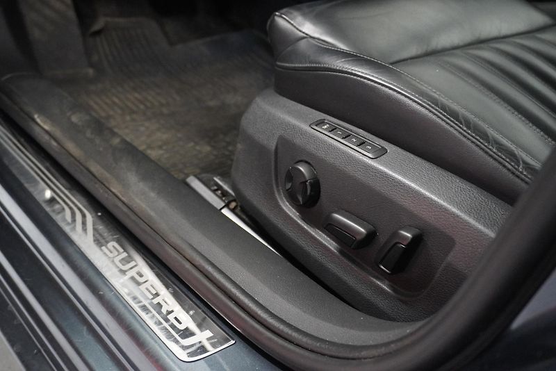 Škoda Superb 1.5 TSI 110kW STYLE TOP SERVIS - fotka 13 z 35