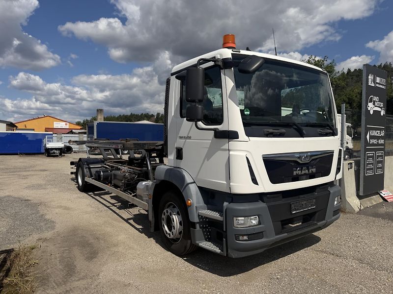 MAN TGM (2016) 18.250 BDF Zved. jen 56 tis Km - fotka 2 z 19