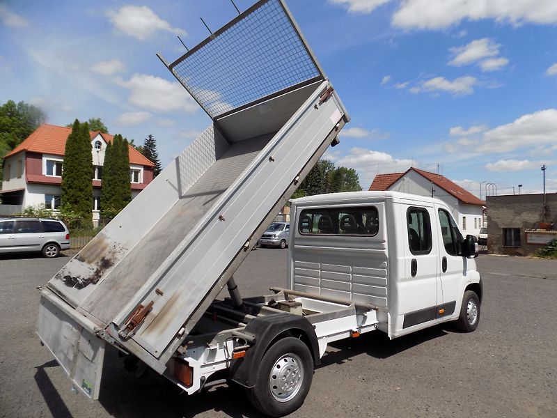 Fiat Ducato (2012) 2,3 109KW 7 MIST 3STR SKLÁPĚČ  - fotka 42 z 49