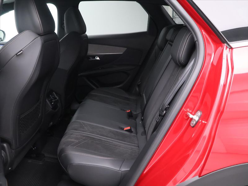Peugeot 3008 1,5 BlueHDI 96kW GT Aut. CZ DP - fotka 14 z 26